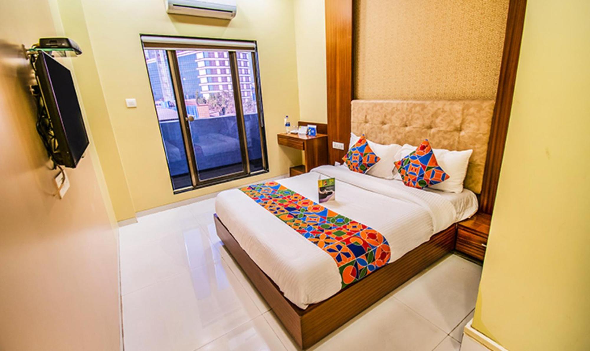 Capital O 60582 Hotel Seven Hills Mumbai  Buitenkant foto